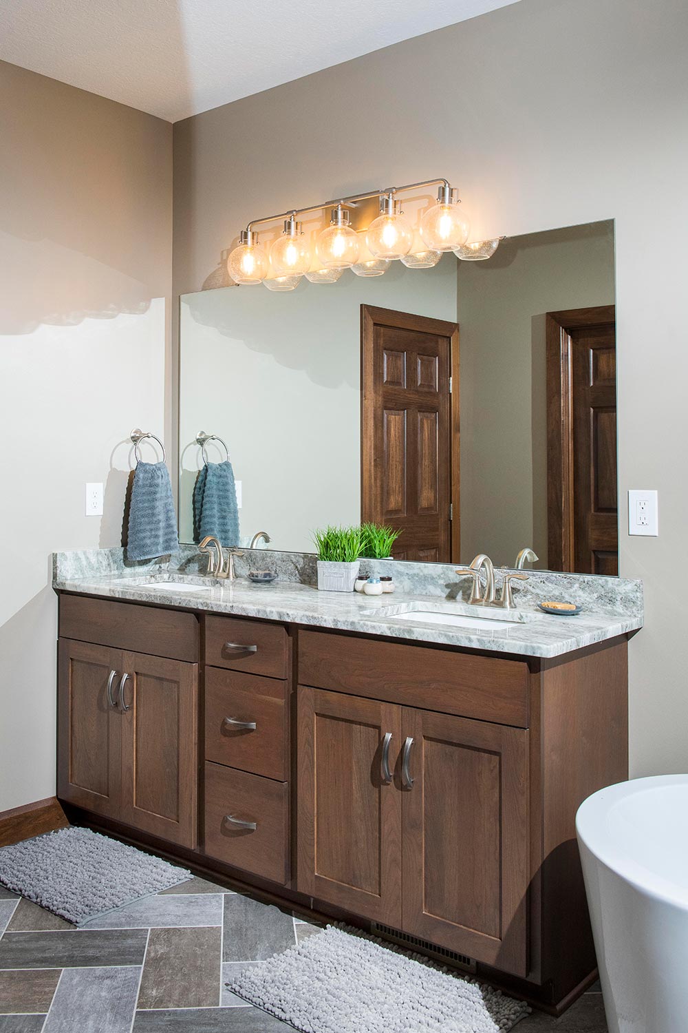 Bathroom Cabinets & Vanity Cabinets - Cabinet Joint